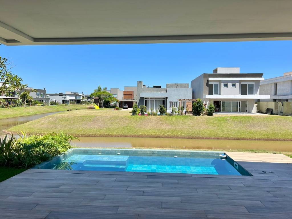 Casa em Condomínio 4 dormitórios em Capão da Canoa | Ref.: 10125