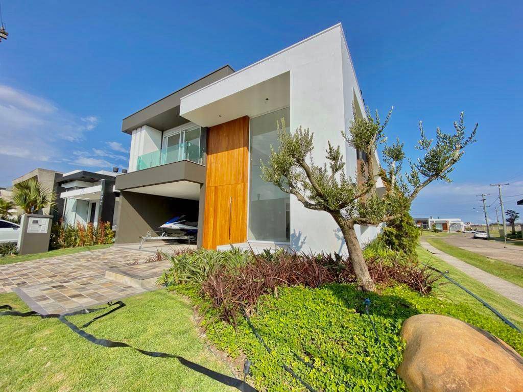 Casa em Condomínio 4 dormitórios em Capão da Canoa | Ref.: 10254