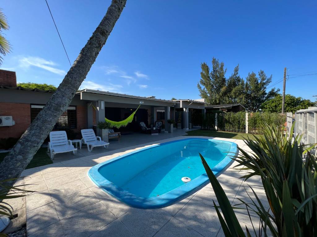 Casa 4 dormitórios para venda, Atlântida em Xangri-lá/RS | Ref.: 10278