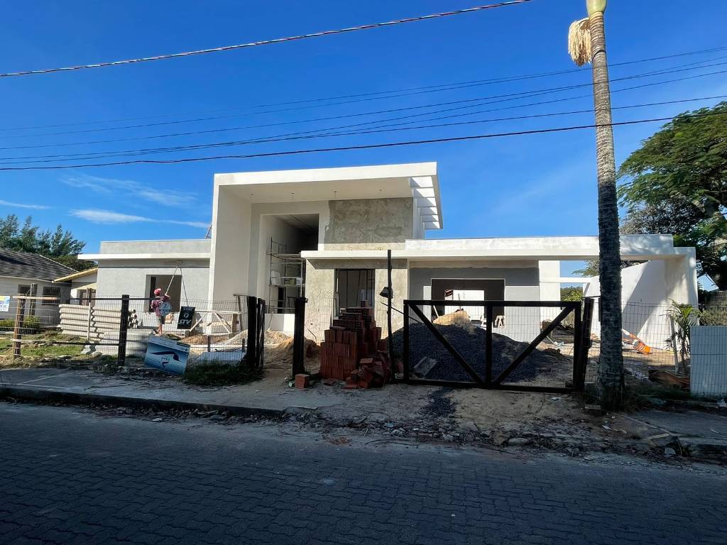 Casa 4 dormitórios para venda em Xangri-lá/RS | Ref.: 10825
