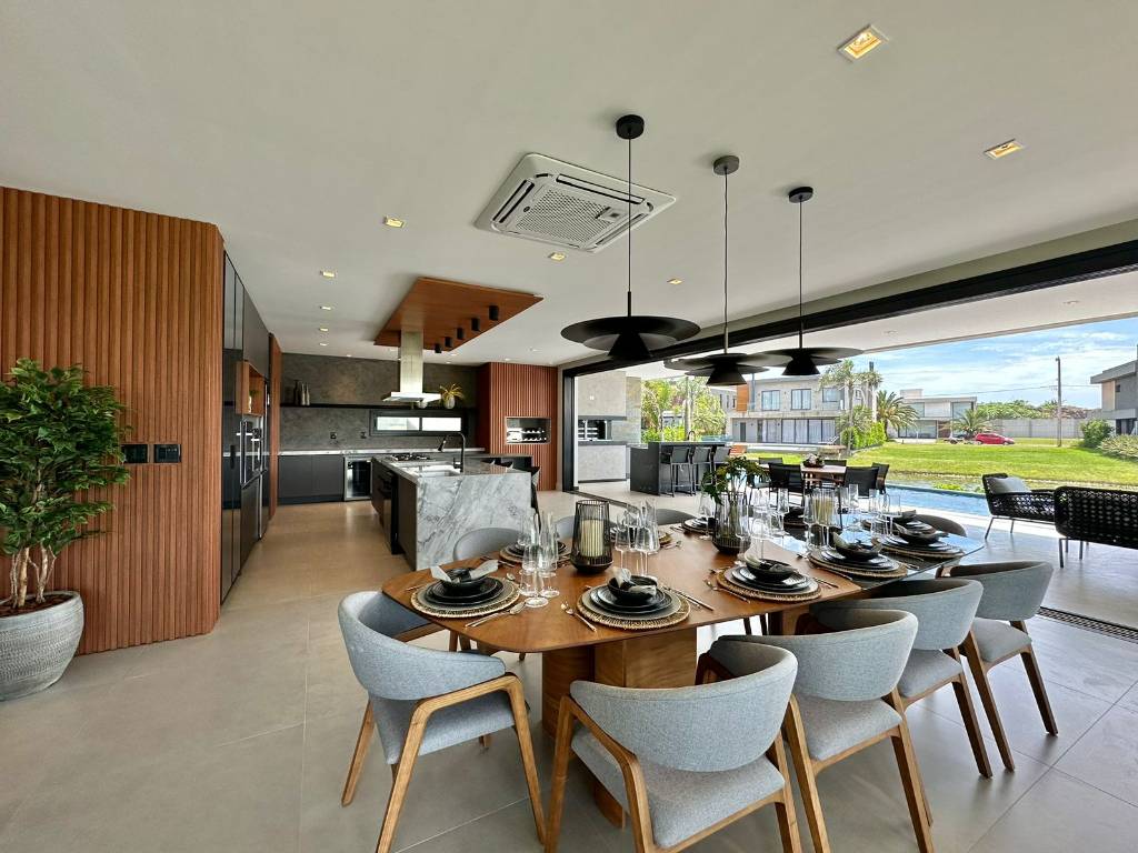 Casa em Condomínio 6 dormitórios em Xangri-lá | Ref.: 11130