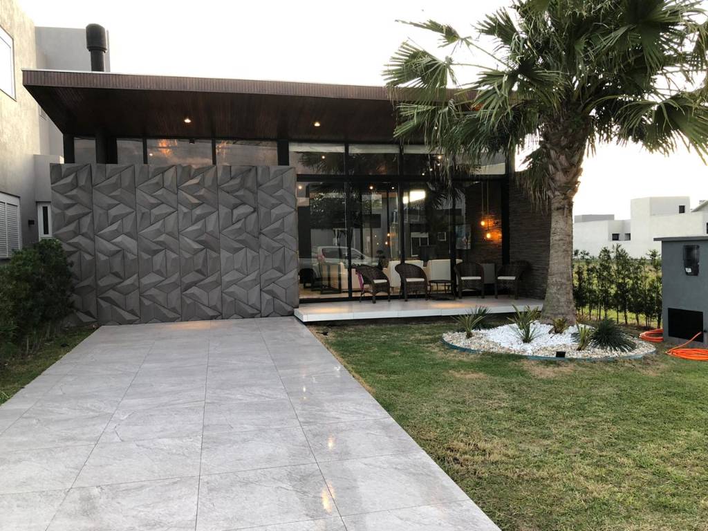 Casa em Condomínio 3 dormitórios em Xangri-lá | Ref.: 6428