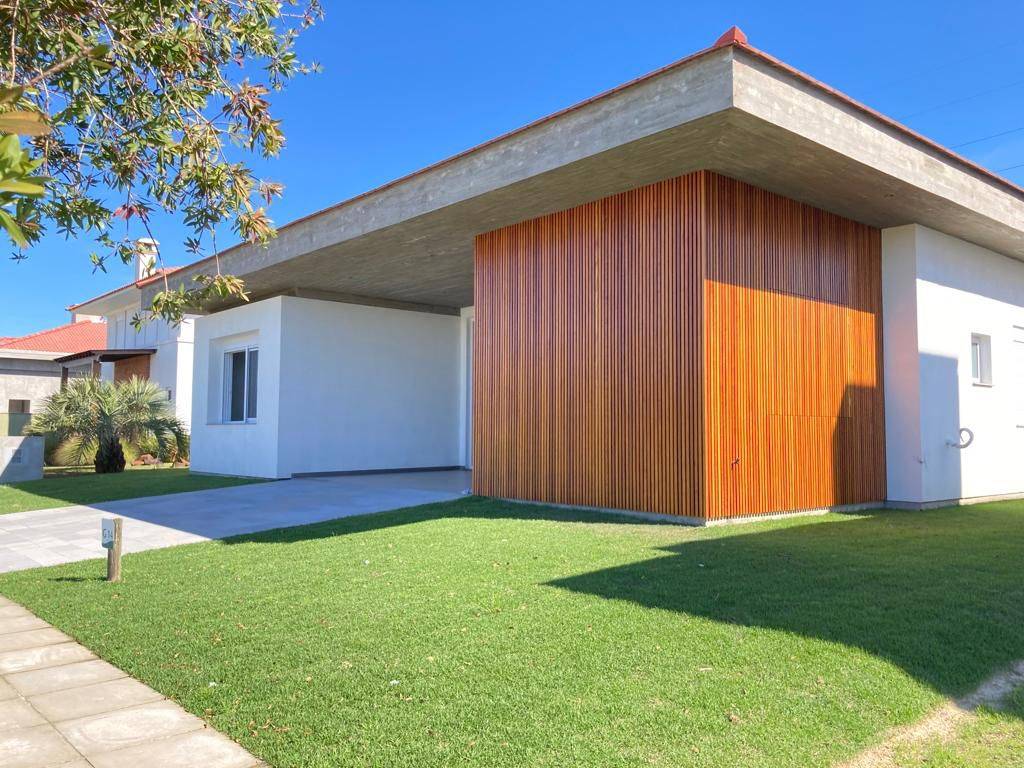 Casa em Condomínio 4 dormitórios em Xangri-lá | Ref.: 9654